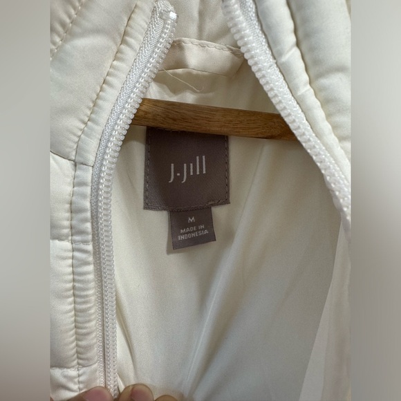 J.Jill vest size M - Picture 4 of 5